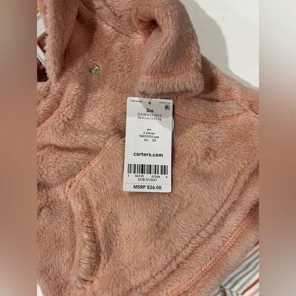 NWT - Carter’s 2pc outfit - Picture 6 of 6